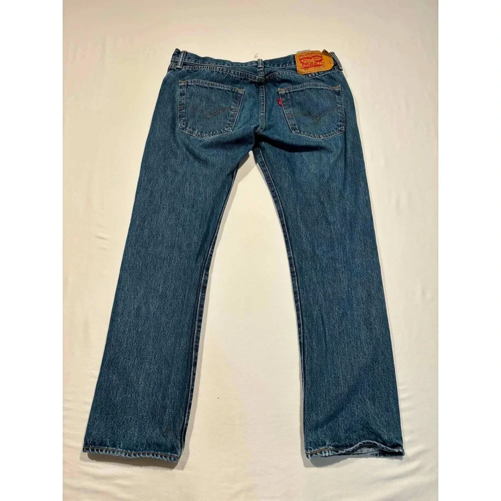 Levis 501 Original Fit Mens Jeans 33x30 Blue Denim Button Fly Straight Leg